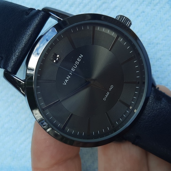 Van Heusen genuine black diamond watch - Picture 6 of 8